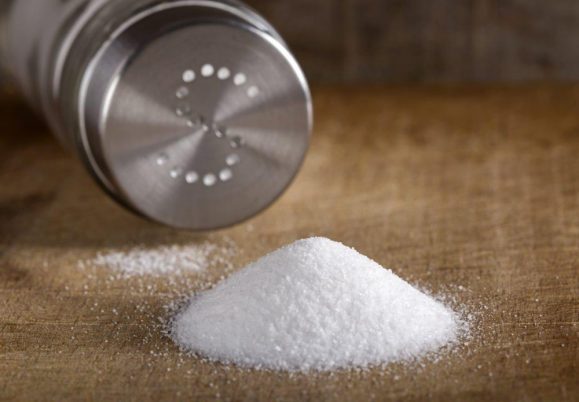 Salt makes you hungry, not thirsty, study says