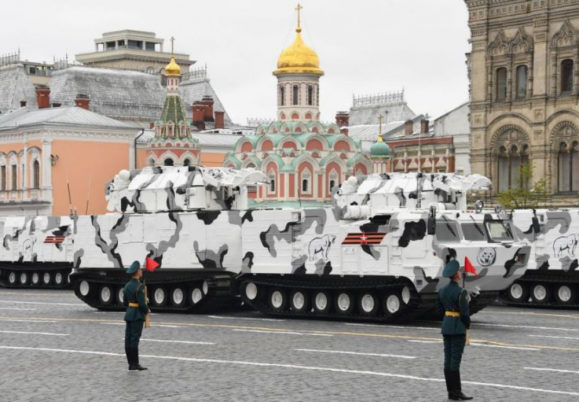 Russia Shows Off Military Might in Massive WWII Victory Parade